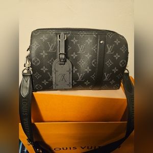 Louis Vuitton City Keepall